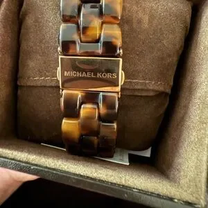 Michael Kors Browns Woman’s Watch - Never worn Womens Michael Kors Watch Like new | Mercari main image 4